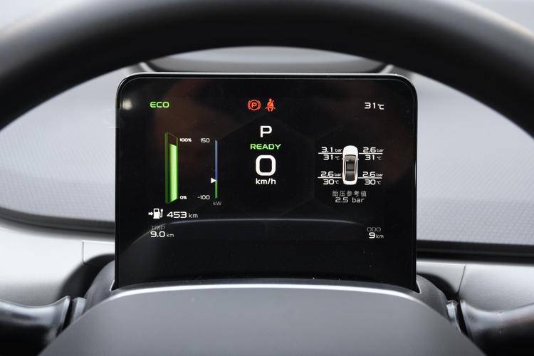 纯电紧凑型 SUV越野性能更靠谱瓦利棋牌丰田 bZ4X 四驱